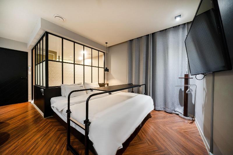 2 Heaven Hotel Seogu image