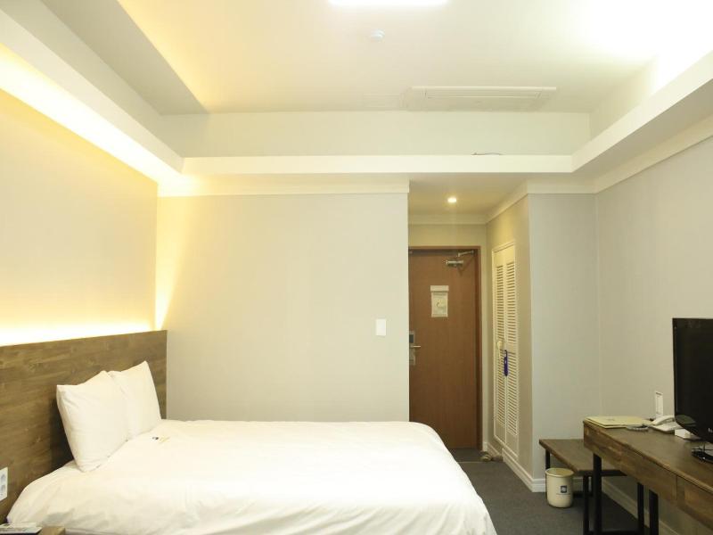 Ocean View Hotel image