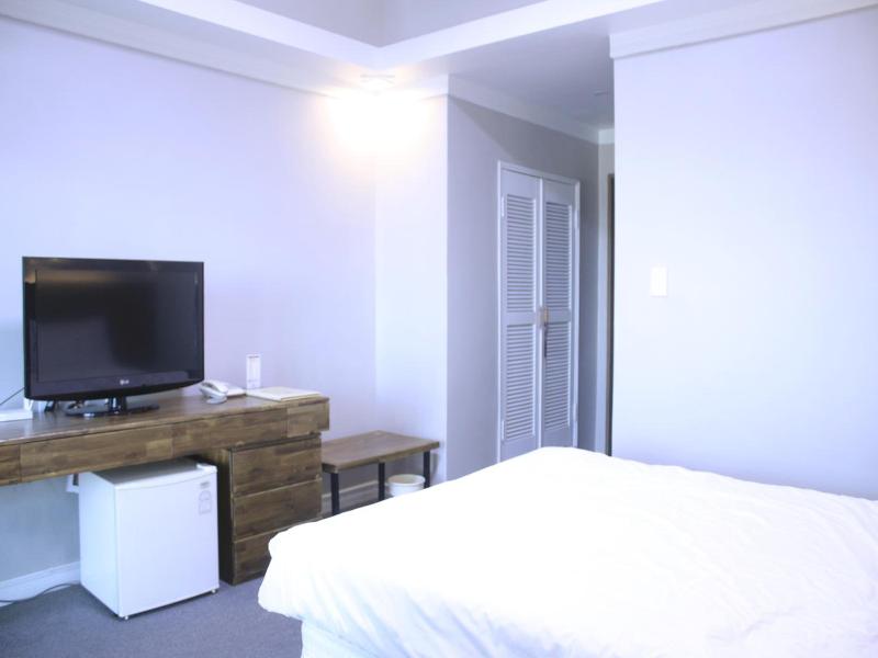Ocean View Hotel image