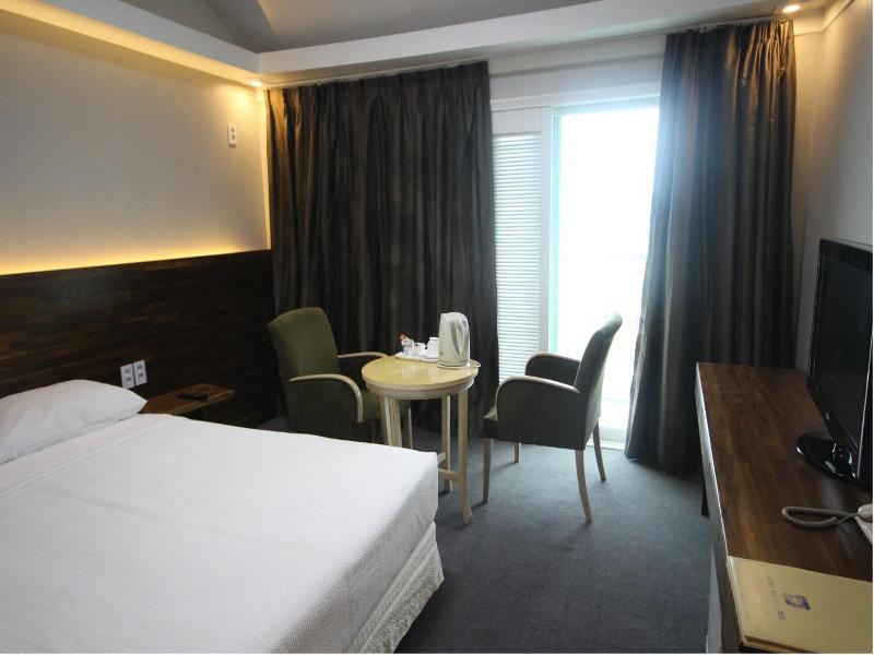 Ocean View Hotel image
