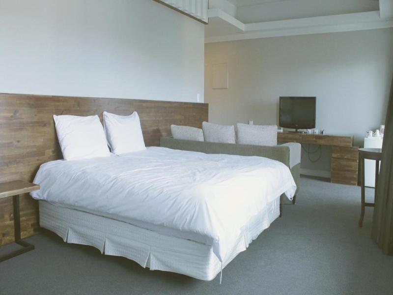 Ocean View Hotel image