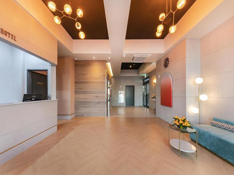 Brown Dot Hotel - Jangsaengpo image