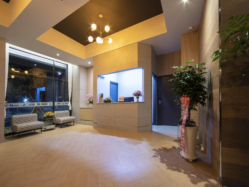 Brown Dot Hotel - Jangsaengpo image