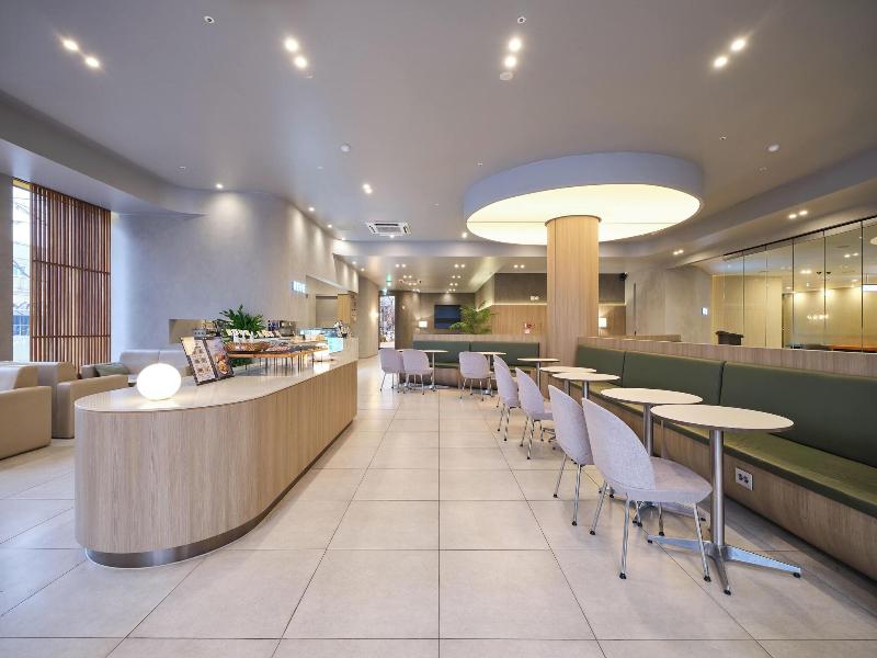 Queen Vell Hotel & Wedding image