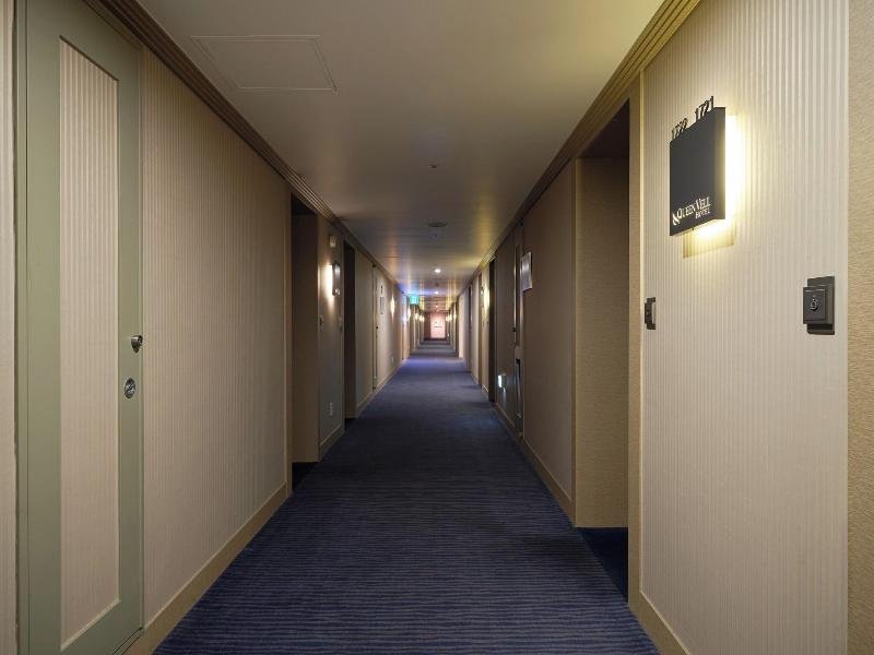 Queen Vell Hotel & Wedding image