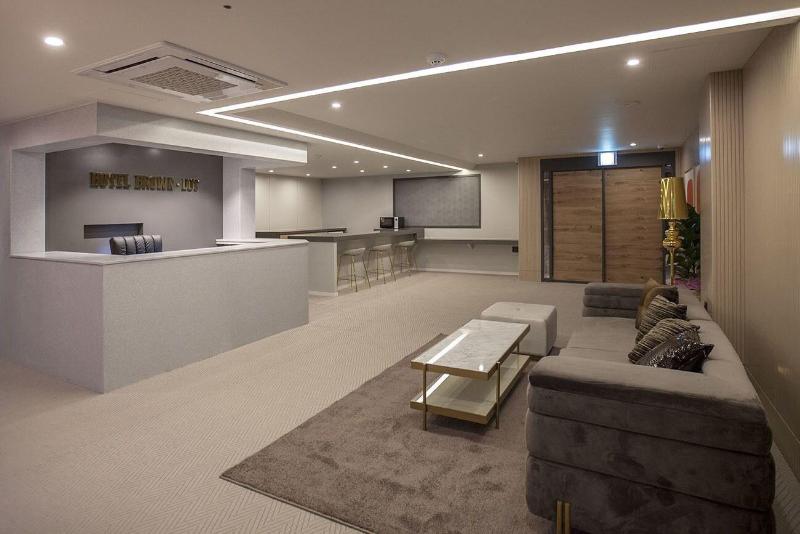 Browndot Hotel Masan Odong image
