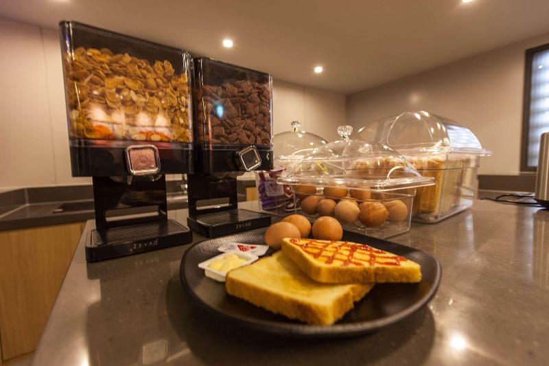 Browndot Hotel Masan Odong image