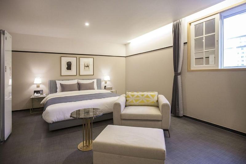 Browndot Hotel Masan Odong image