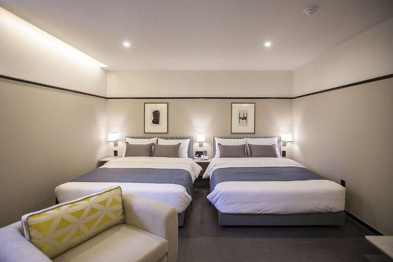 Browndot Hotel Masan Odong image