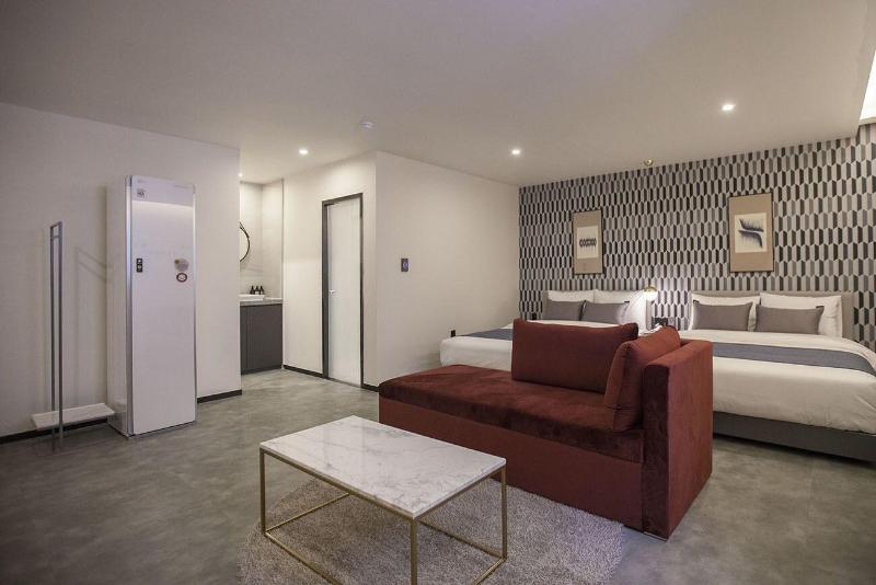 Browndot Hotel Masan Odong image