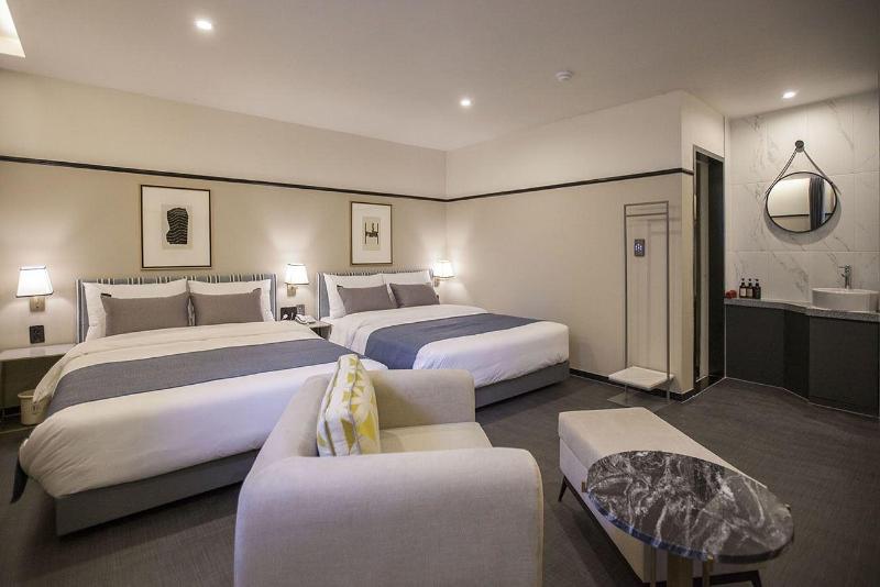 Browndot Hotel Masan Odong image