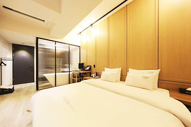 Masan Almond Hotel image
