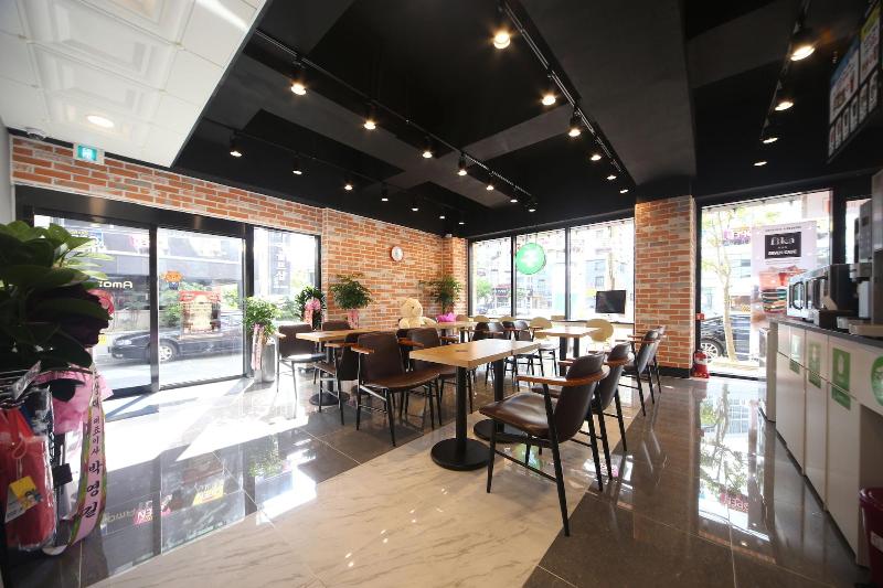 Masan Amor Hotel image