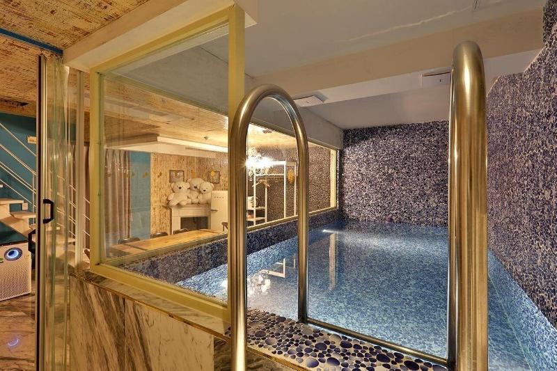 February Hotel Kimhae image