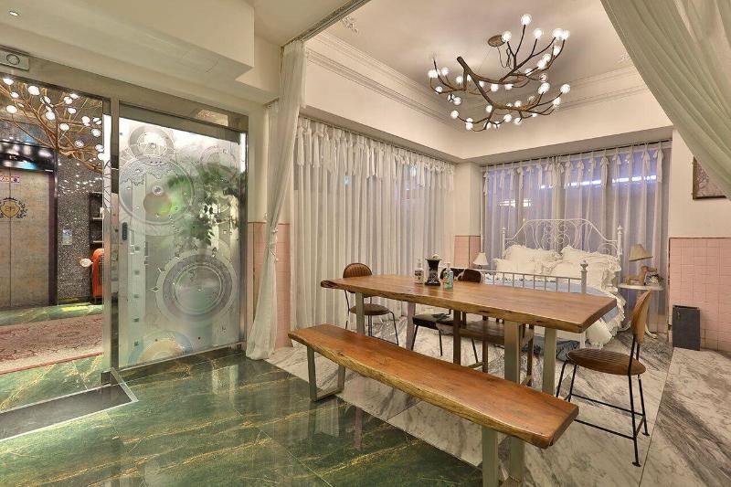 February Hotel Kimhae image
