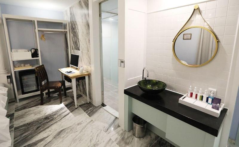 February Hotel Kimhae image