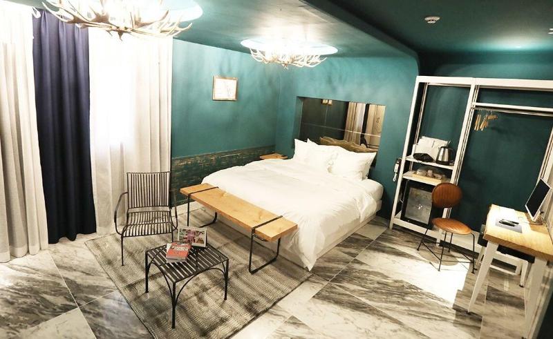 February Hotel Kimhae image