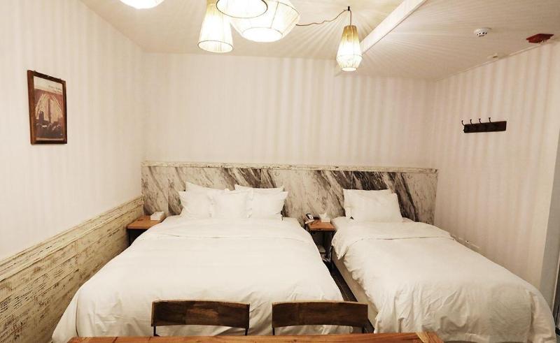 February Hotel Kimhae image