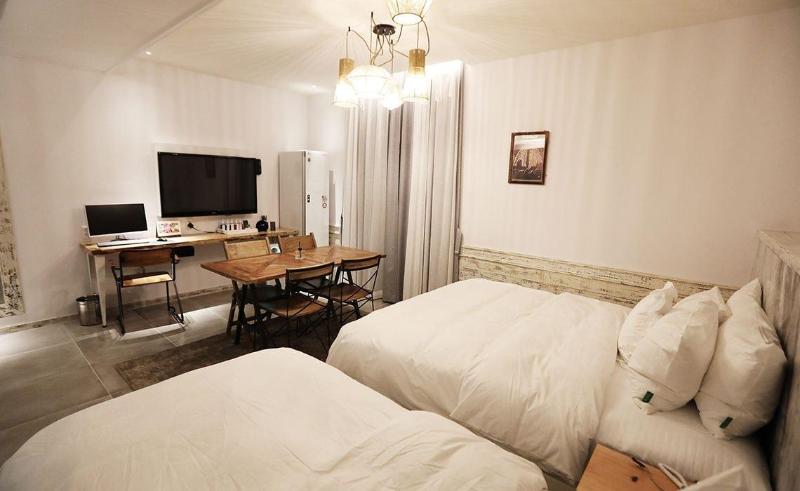 February Hotel Kimhae image