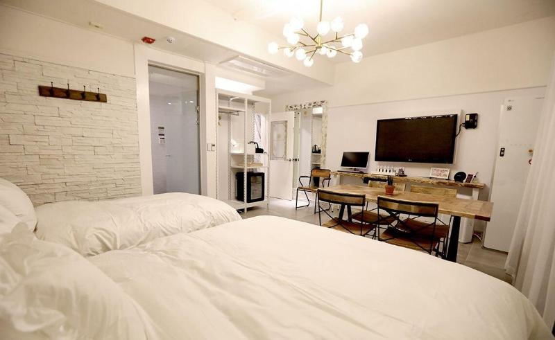 February Hotel Kimhae image