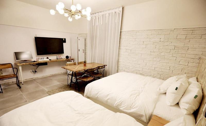 February Hotel Kimhae image