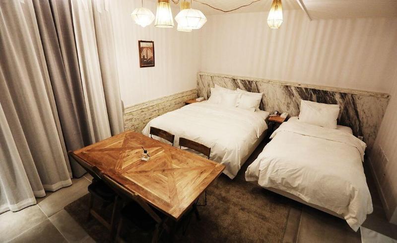 February Hotel Kimhae image