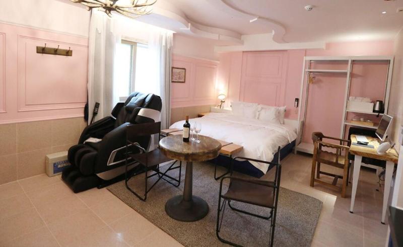 February Hotel Kimhae image