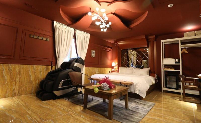 February Hotel Kimhae image