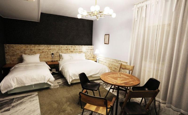 February Hotel Kimhae image