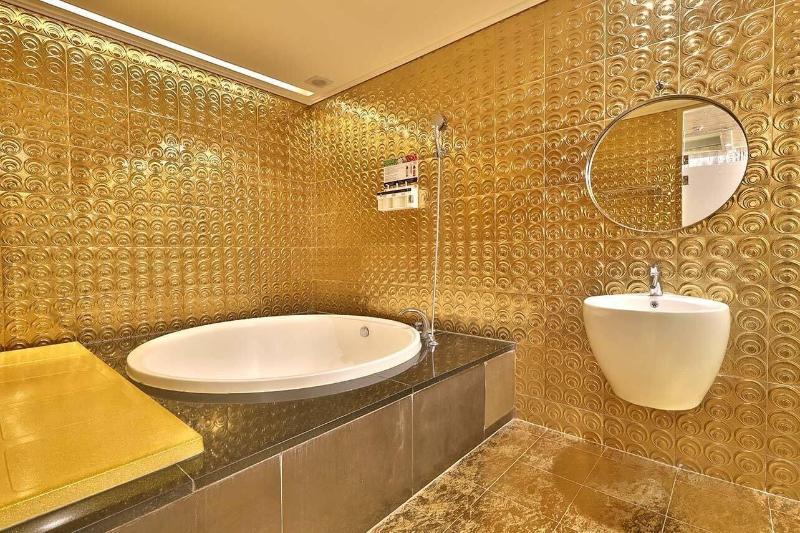 February Hotel Kimhae image