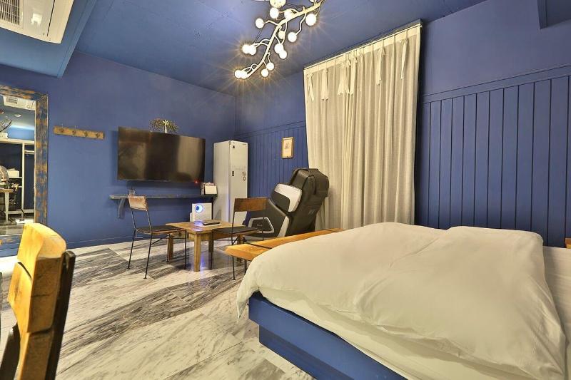 February Hotel Kimhae image