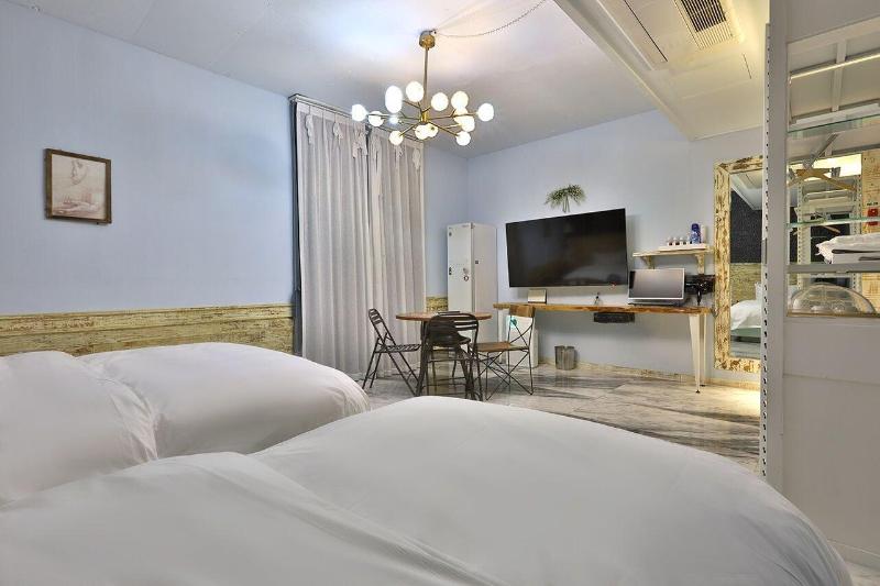 February Hotel Kimhae image