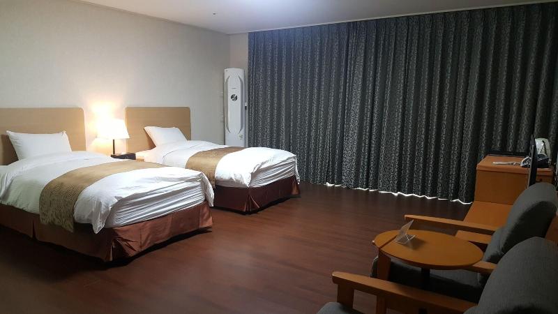 Suncheon Booyoung Hotel image