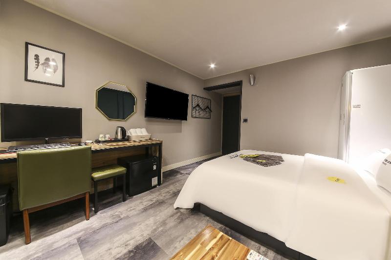 Hotel Yeogiuhtte Suncheon Jorye image