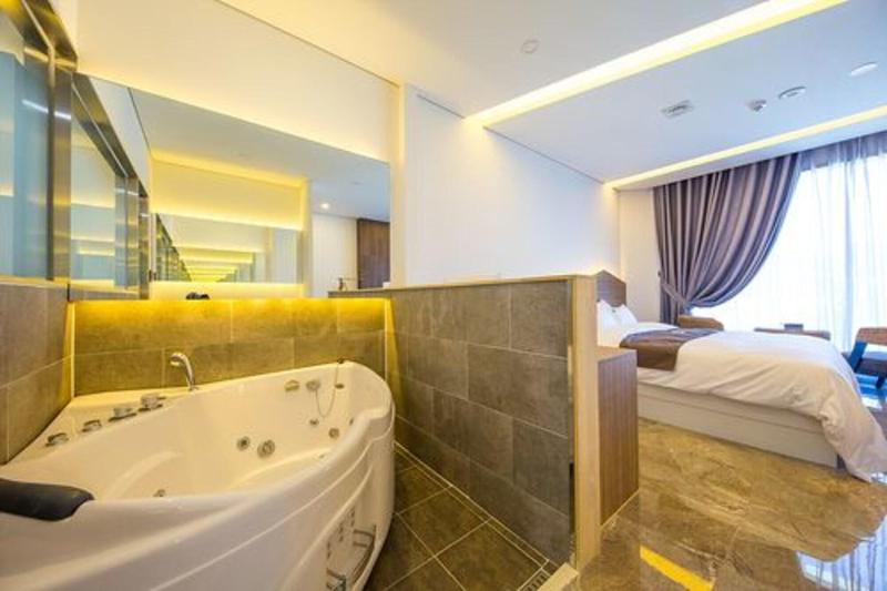 S Hotel Suncheon image