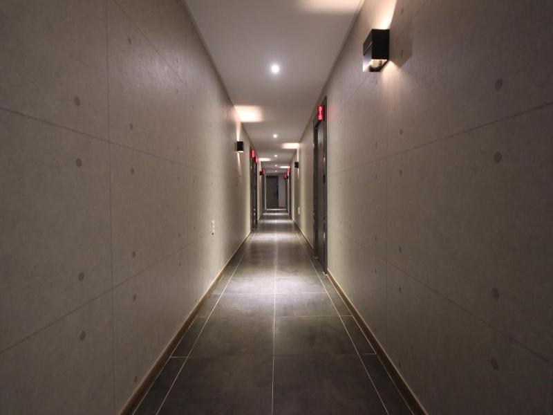 Paradise Hotel image