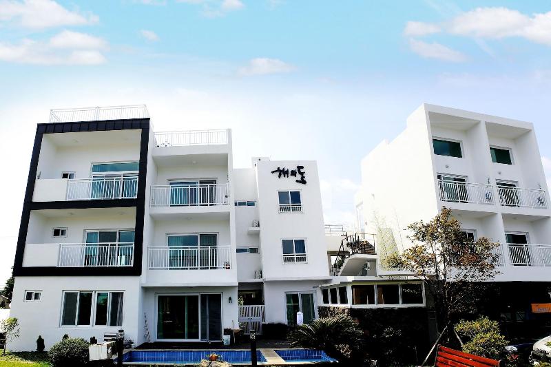 Jeju Baraki image