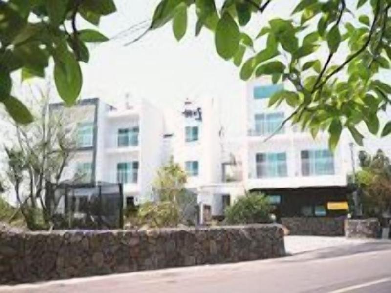 Jeju Baraki image