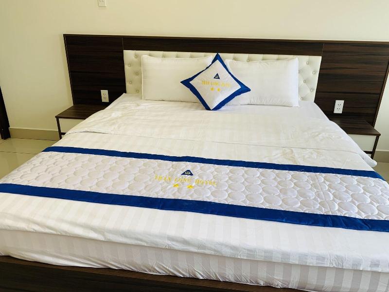 Tran Long Binh Duong Hotel image