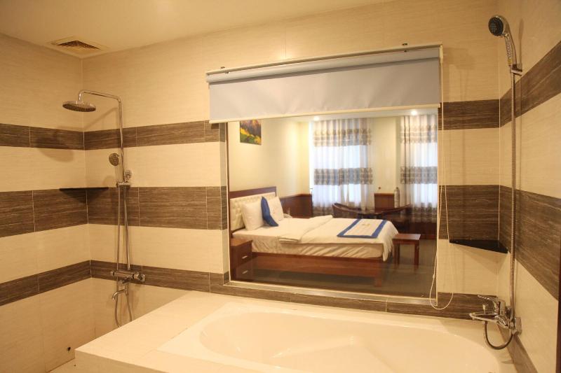 Tran Long Binh Duong Hotel image