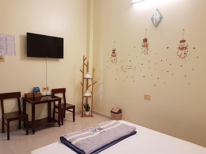 Hostel Dang Loi image