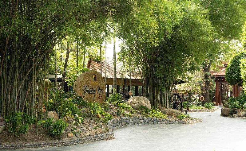 Phuong Nam Resort image