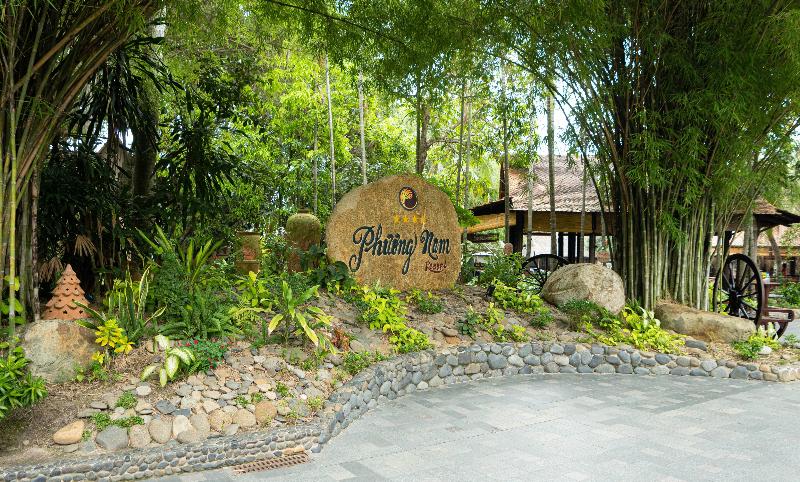 Phuong Nam Resort image