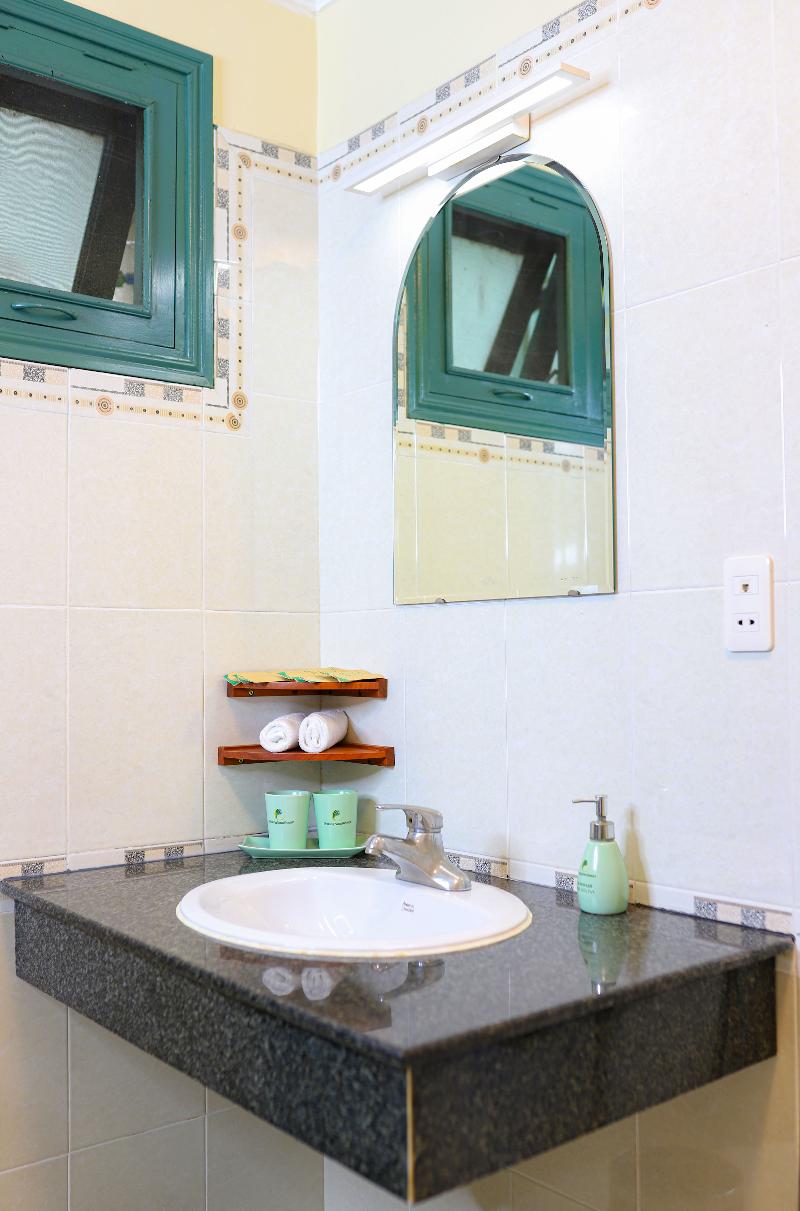 Phuong Nam Resort image