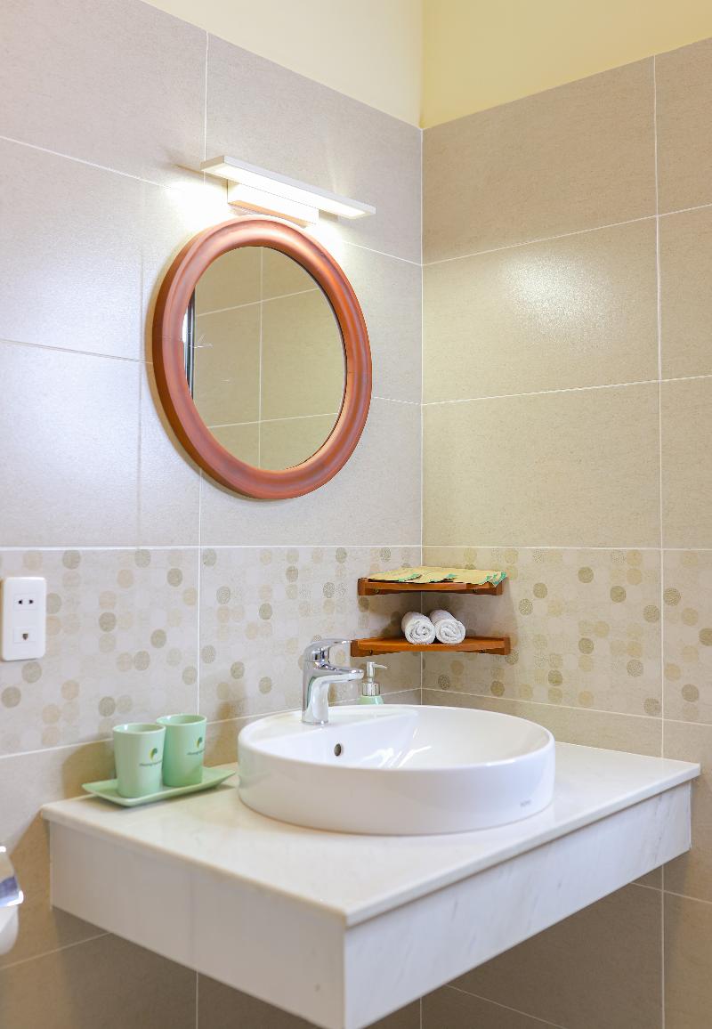 Phuong Nam Resort image