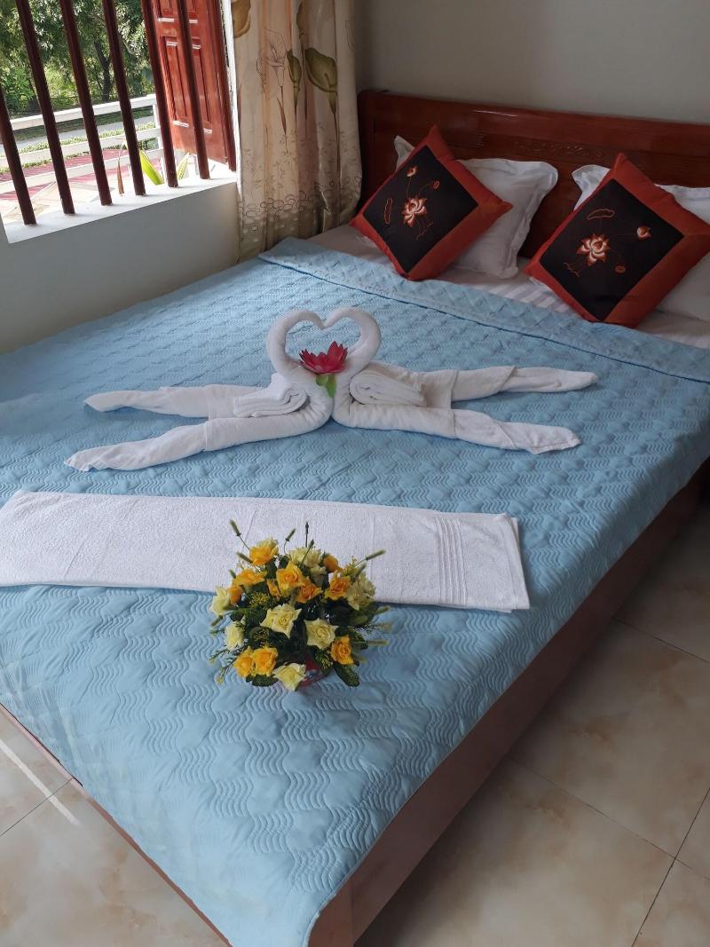 Tamcoc White Swan Hostel image