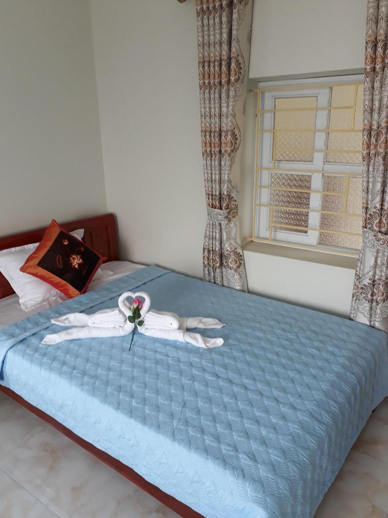 Tamcoc White Swan Hostel image