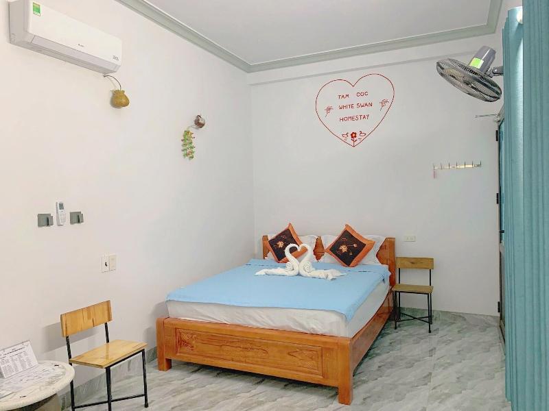 Tamcoc White Swan Hostel image