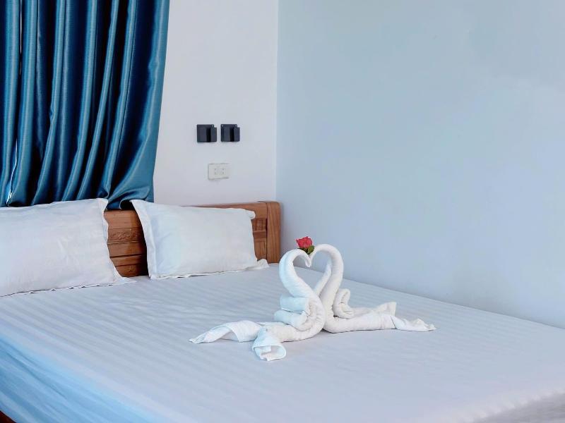 Tamcoc White Swan Hostel image
