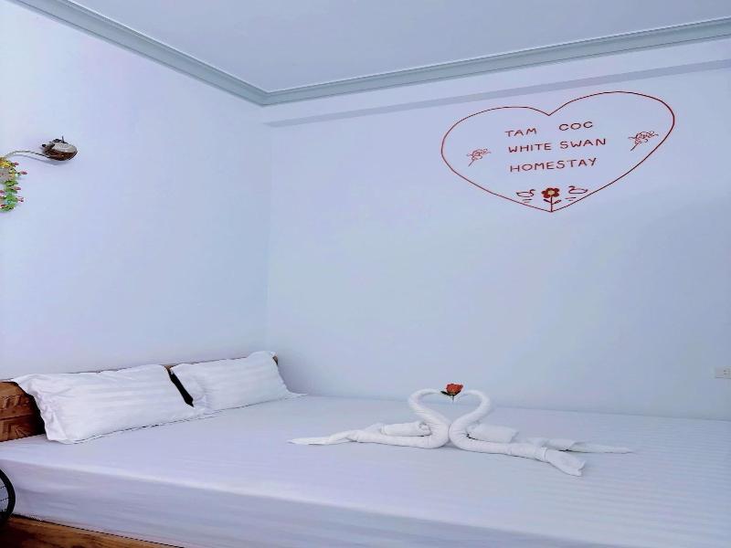 Tamcoc White Swan Hostel image
